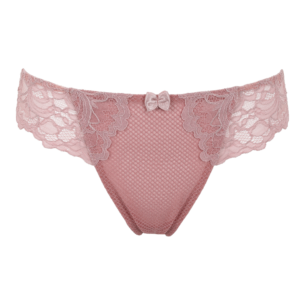 Little Women Francesca brief