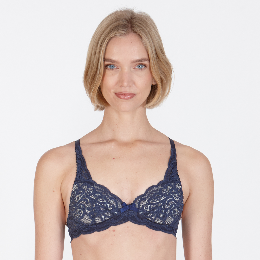 Little-Women-Gigi-High-Apex-Non-Wired-Medium-Removable-Padding_Bra_1
